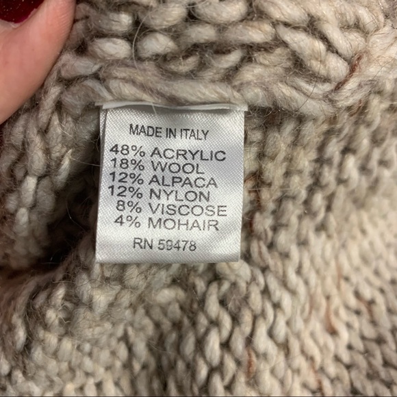 ELSAMANDA ITALIAN CARDIGAN SWEATER SIZE L - Picture 7 of 8